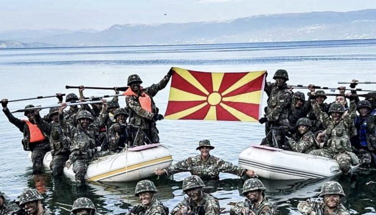 NATO me urim për Pavarësinë e Maqedonisë së Veriut: Të festojmë së bashku me aleatin tonë
