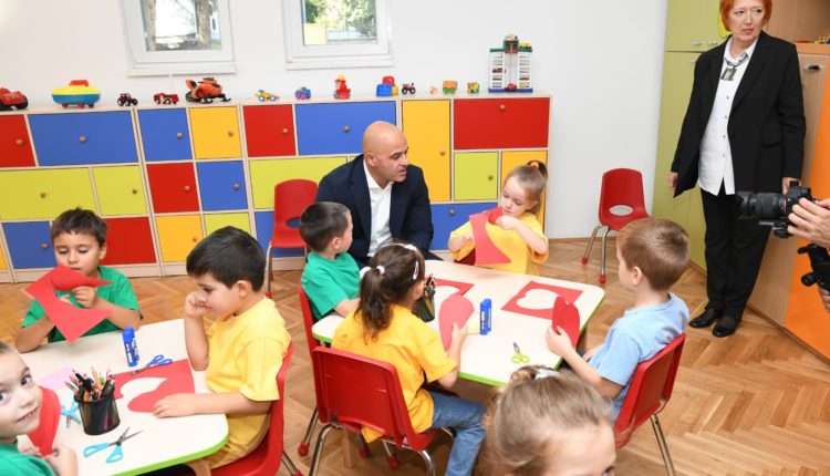 Kovaçevski me rastin e Javës së Fëmijëve: Investojmë në kushte moderne dhe të sigurta për zhvillimin e fëmijëve, çdo fëmijë meriton një fëmijëri të lumtur dhe pa brenga