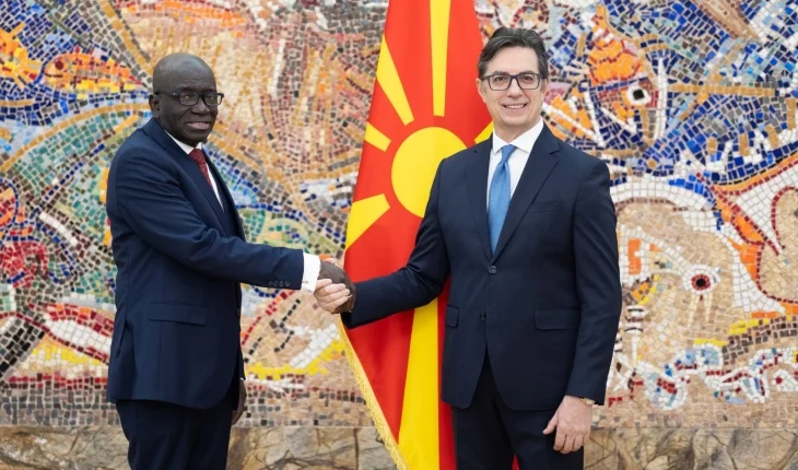 Presidenti Pendarovski i pranoi letrat kredenciale të ambasadorit të sapoemëruar të Guinea – Bisao