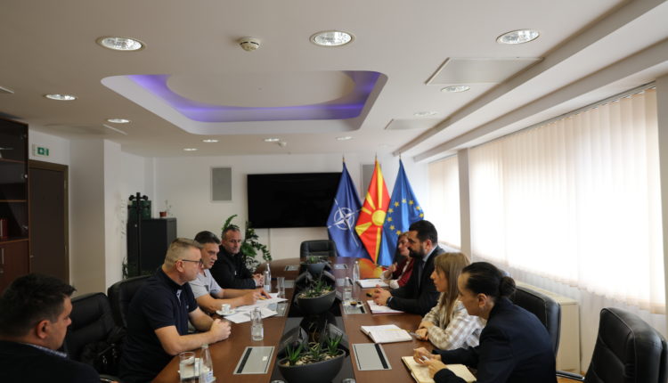 Ministri Lloga takim me përfaqësuesit   Sindikatës së Pavarur të policisë gjyqësore