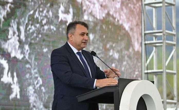 Rustemi: Punimet në Korridorin 8 kanë filluar, po punohet në pastrimin e trasesë