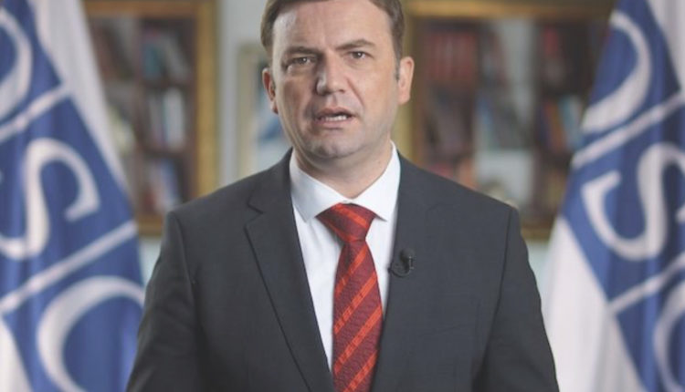 Osmani: Gruevski ka informacione, s’është mirë që është jashtë vendit, më mirë të jetë në Maqedoni dhe të përballet me drejtësinë
