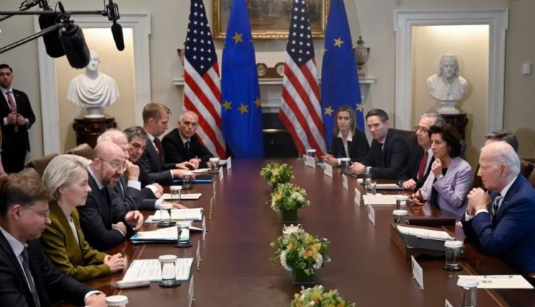 Dialogu Kosovë-Serbi, SHBA dhe BE kërkojnë zbatim të shpejtë dhe pa kushte të normalizimit të marrëdhënieve