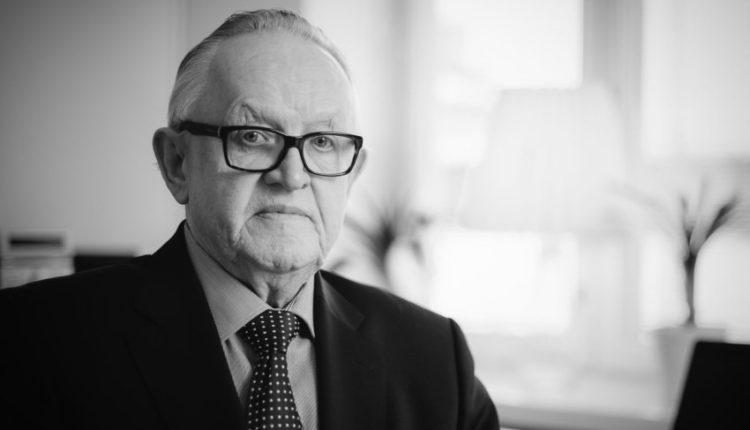 Ndërroi jetë Martti Ahtisaari, hartuesi i planit për Kosovën e pavarur