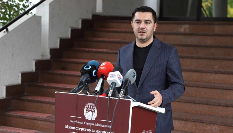 Bekteshi: Masa e “çmimit të garantuar” për një pjesë të produkteve ushqimore do të jetë e vlefshme deri në fund të vitit
