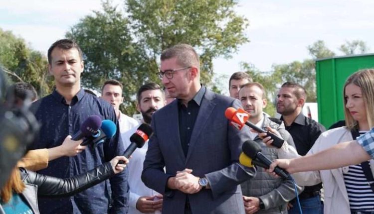 Mickoski akuzon Spasovskin: “Bashkëpunon me grupe kriminale”