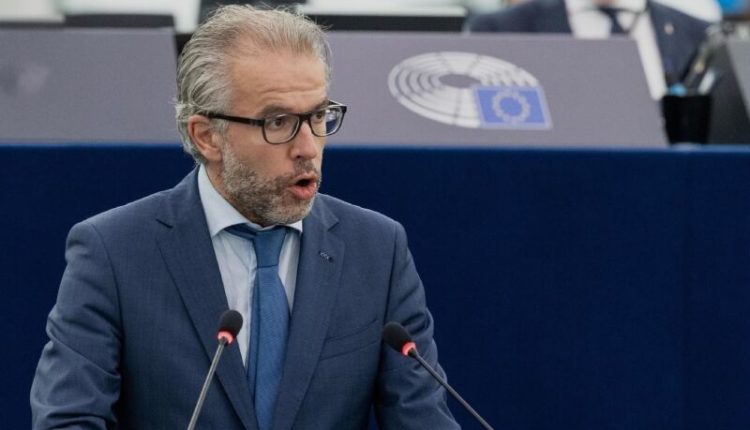 Reuten: BE-ja të jetë më e balancuar dhe t’ia largojë masat Kosovës