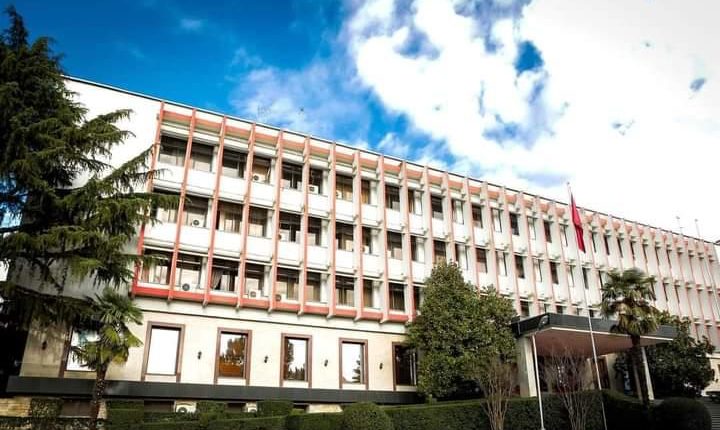 Shpërthimi në Rripin e Gazës/ Ministrja e Jashtme: Deri më tani nuk ka asnjë shqiptar të lënduar
