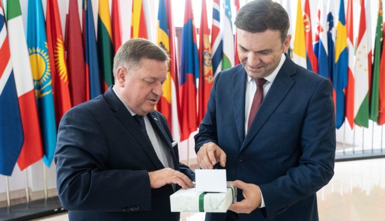 Osmani – Amon: Rritja e bashkëpunimit me Stirinë për marrëdhënie edhe më të ngushta me Austrinë