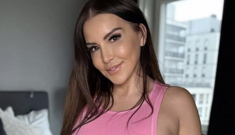 Modelja: Meshkujt kanë frikë nga bukuria ime, prej 2 vitesh nuk kryej marrëdhënie