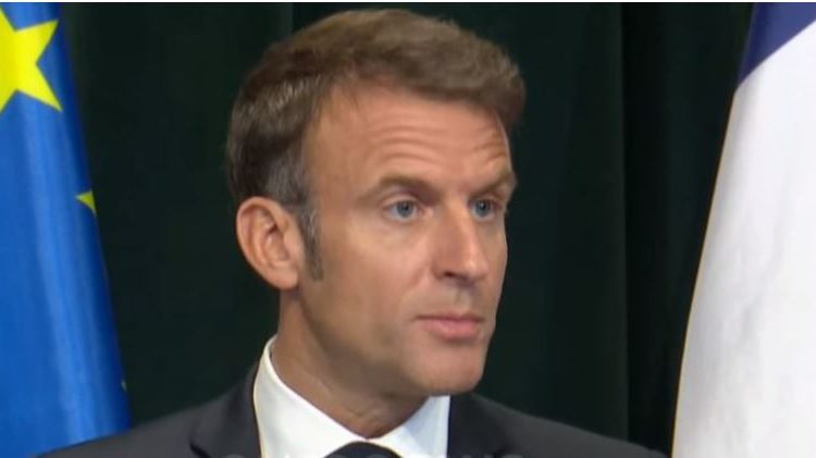 Macron: Franca i ka pezulluar vizat për Kosovën