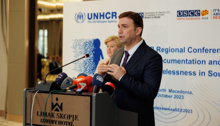 Osmani: Maqedonia e Veriut deri në fund të vitit 2023 do të jetë vendi i parë në Evropë me zero pa shtetësi