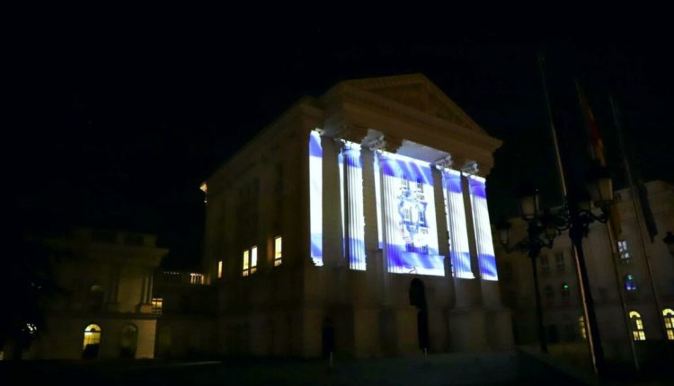Godina e qeverisë së Maqedonisë së Veriut ngjyroset me ngjyrat e flamurit të Izraelit
