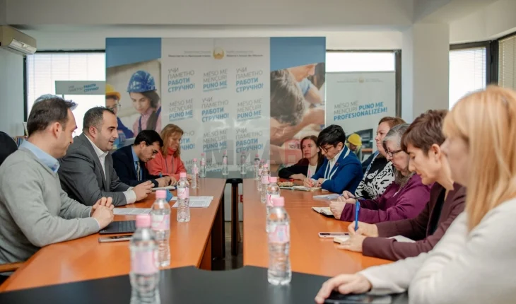 MASH: Bashkësia ndërkombëtar me mbështetjen t në përpjekjet për të mundësuar të drejtën për gjuhën amtare të çdo fëmije