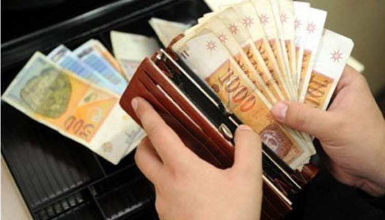 DAP bllokon llogaritë e 700 kompanive, nuk i kishin paguar rrogat e punëtorëve