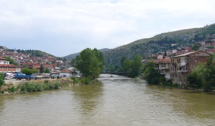 Shukova dhe Grigorian në vizitë në terren për fillimin e sanimit të shtratit të lumit Vardar në Jegunovcë dhe Gostivar