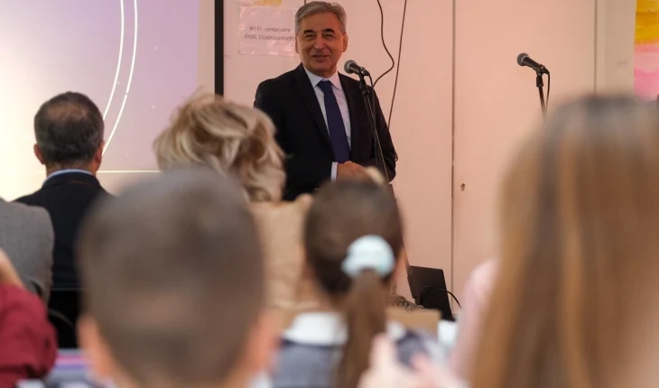 Penov: Të rinjtë do ta vazhdojnë rrugën që e ndërtojmë me partnerët tanë dhe miqtë nga Bashkimi Evropian