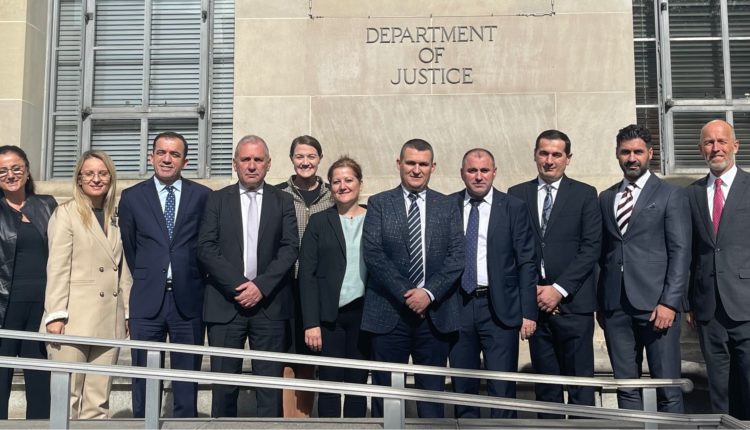 Zyrtarët e SPAK në SHBA/ Ambasada: Vazhdon turi studimor në DASH, DEA dhe FBI