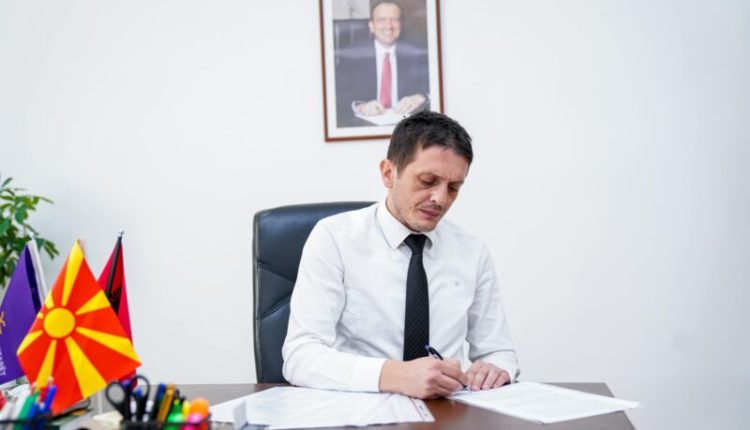 Vullnet Selimi : Realizuam 21 vende pune në Shtëpinë e Shëndetit-Shkup