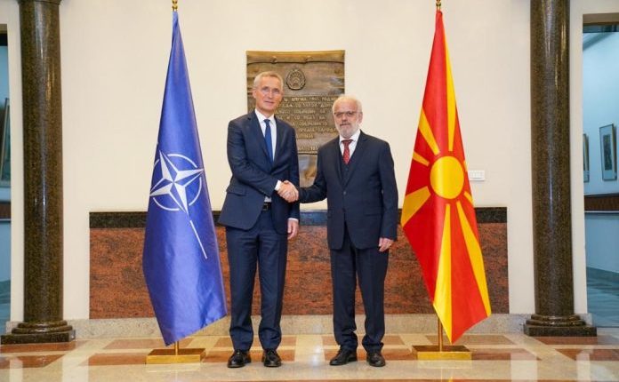 Ndihma për Ukrainën, pjesë e bisedës në takimin Xhaferi – Stoltenberg