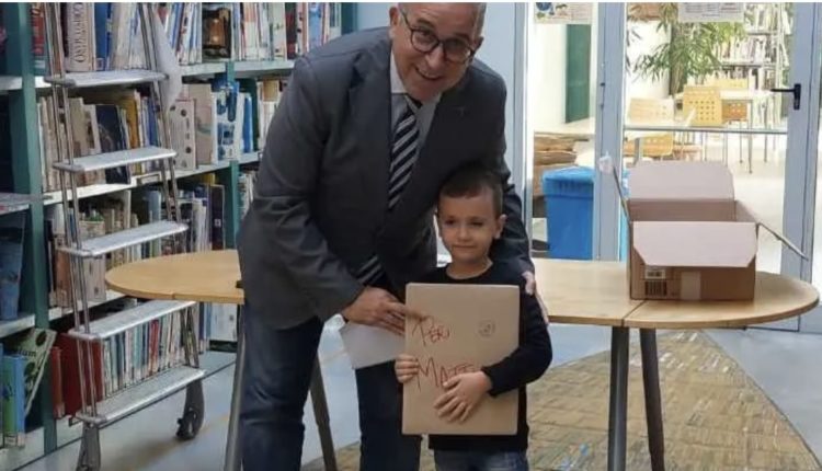 5-vjeçari shqiptar shpallet fëmija që ka lexuar më shumë libra në bibliotekën italiane