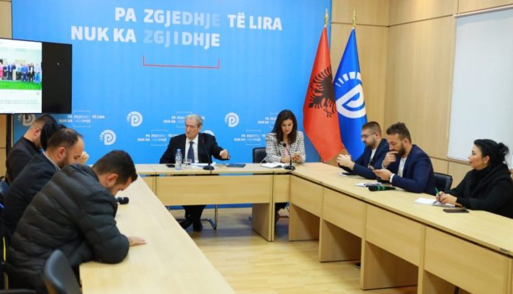 Berisha: Rama paraqiti draftin e Vuçiçit, por tani Mitrovica e Veriut është si çdo pjesë e territorit të Kosovës