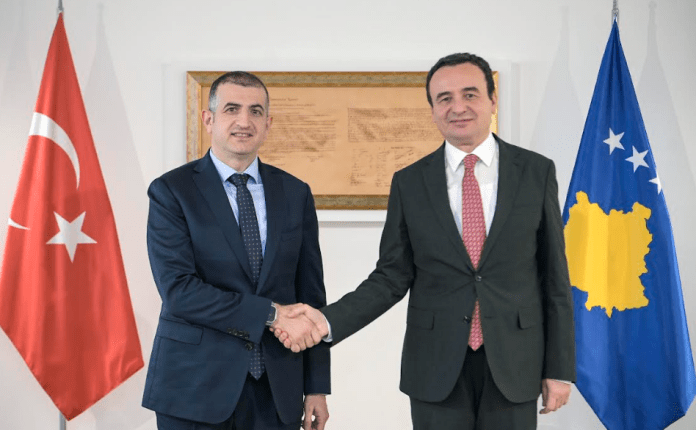 Kurti takon shefin e kompanisë turke të mbrojtjes ”Baykar”