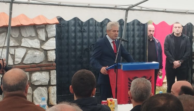 Ahmeti nga Sopoti: Gjaku nuk bëhet ujë, shqiptarët do bashkohen kur të bien kufijtë drejt në Evropë