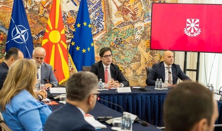 Pendarovski thërret Këshillin e Sigurisë
