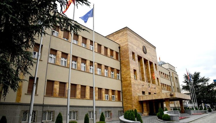 Kuvendi miratoi disa vendime ligjore në kuadër të mbledhjeve të 135-të dhe 106-të