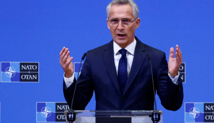 Sekretari i NATO-s, Stoltenberg viziton Kosovën