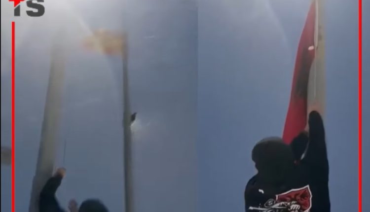 Ballistët valvitin flamurin shqiptar në Kodrën e Diellit (VIDEO)
