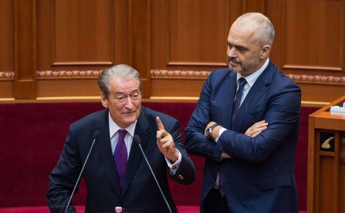 Berisha e quan Ramën, argat të Vuçiqit: Bëri bllof për Asociacionin