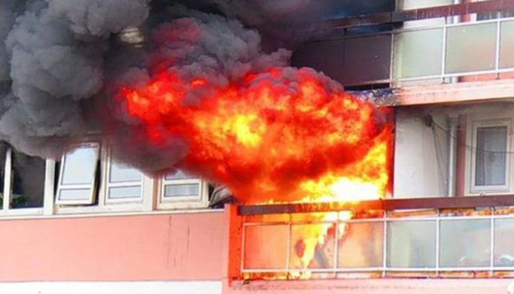 Zjarr në katin e 5-të të një pallati në Tiranë, ndërron jetë 57 vjeçari