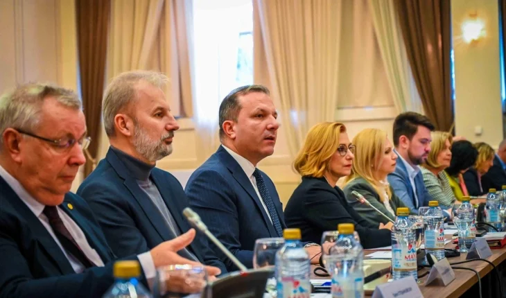 Paneli KKBE-MK: Korrupsion ka në të gjitha poret e shoqërisë, nevojitet zhvillim i vetëdijes te secili individ