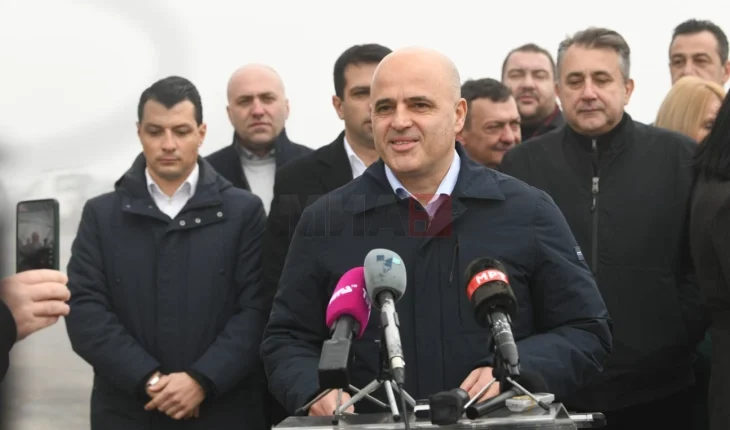 Kovaçevski paralajmëroi takim me Mickoskin për Qeverinë teknike, pasi do të mbajnë mbledhje organet e partisë