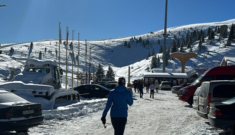 Nesër “hap dyert” për turistët Kodra e Diellit