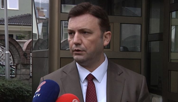 Osmani: Shqiptarët përdoren si temë rezervë për pozicione më të mira elektorale nga partitë nacionaliste maqedonase!