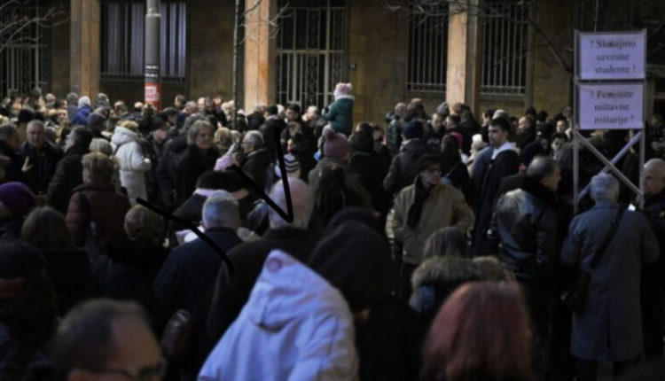 Opozita proteston sërish në Beograd – tashmë kanë një kërkesë shtesë për KQZ-në