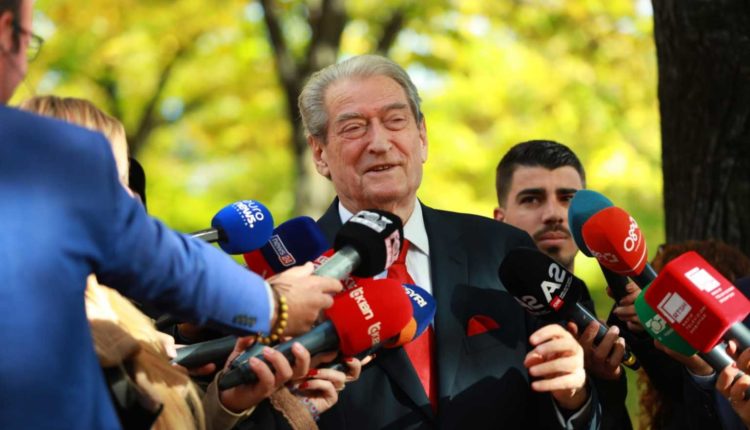 Berisha refuzon gjykatën, nuk paraqitet në BKH. Publikon videon nga parlamenti