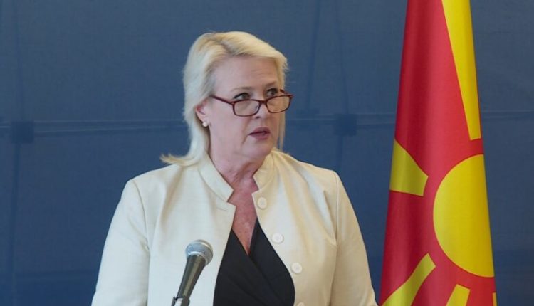 “Lista e zezë” amerikane do të zgjerohet, ambasadorja Ageler me paralajmërim