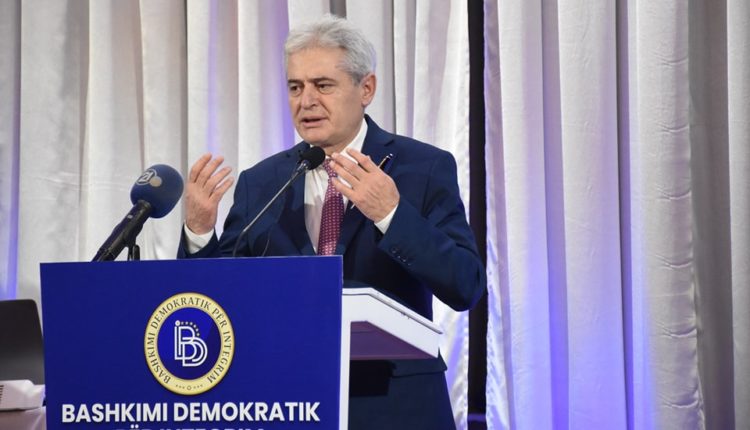 Ahmeti: BDI nuk diskuton më a do t’i fitojmë zgjedhjet ose jo, por sa e thellë do të jetë fitorja e jonë ndaj të tjerëve (VIDEO)