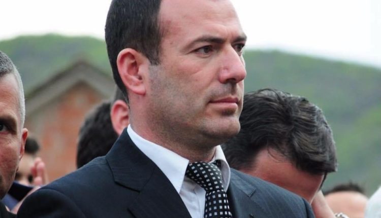 Musa Ibrahimi do ta zëvendësoj Talat Xhaferin si deputet në Kuvendin e RMV-së