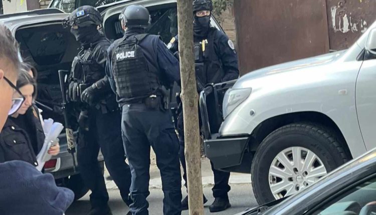Aksioni i Policisë së Kosovës në veri, konfiskohen shok bomba, fishekë e uniforma ushtarake