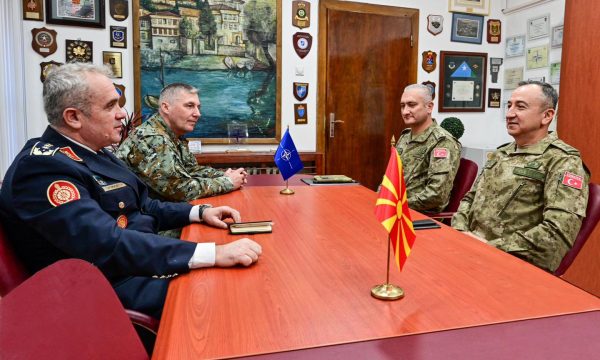 Komandanti Ulutas në Shkup: Maqedonia e Veriut jep kontribut thelbësor për KFOR’in dhe sigurinë rajonale