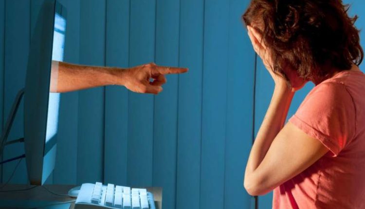 Kërkojnë ndihma – Mashtrime të mëdha në rrjetet sociale