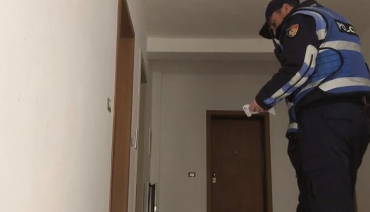 1 javë i vdekur në banesë, gjendet i pajetë një shtetas francez në Vlorë