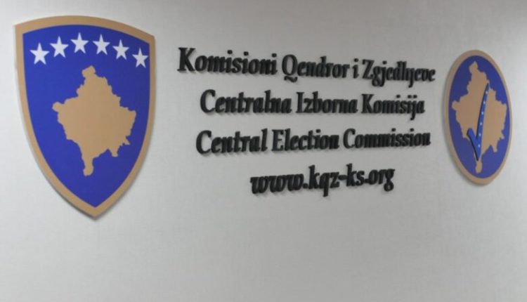 Kosovë, KQZ-ja pranon peticionet për shkarkimin e kryetarëve të komunave në veri