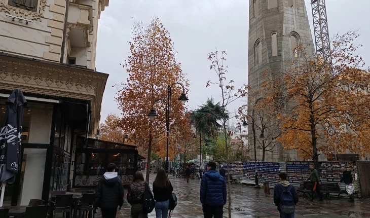 MSH: Mbeten rekomandimet për qytetarët në kushte të përqendrimeve të grimcave ndotëse të ajrit mbi të lejuarat