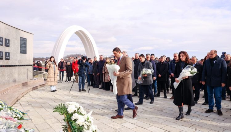 25-vjetori i Masakrës së Reçakut, Krasniqi: Një krim mizor dhe me paramendim kundër njerëzimit